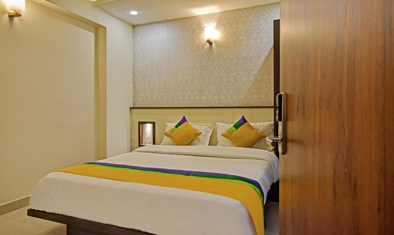 Itsy Hotels Deluxe Inn Chennai Esterno foto