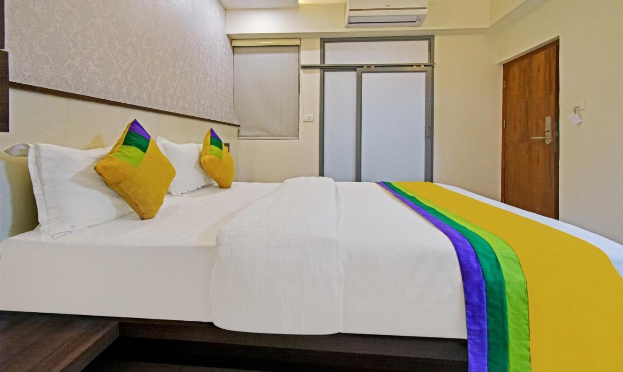 Itsy Hotels Deluxe Inn Chennai Esterno foto