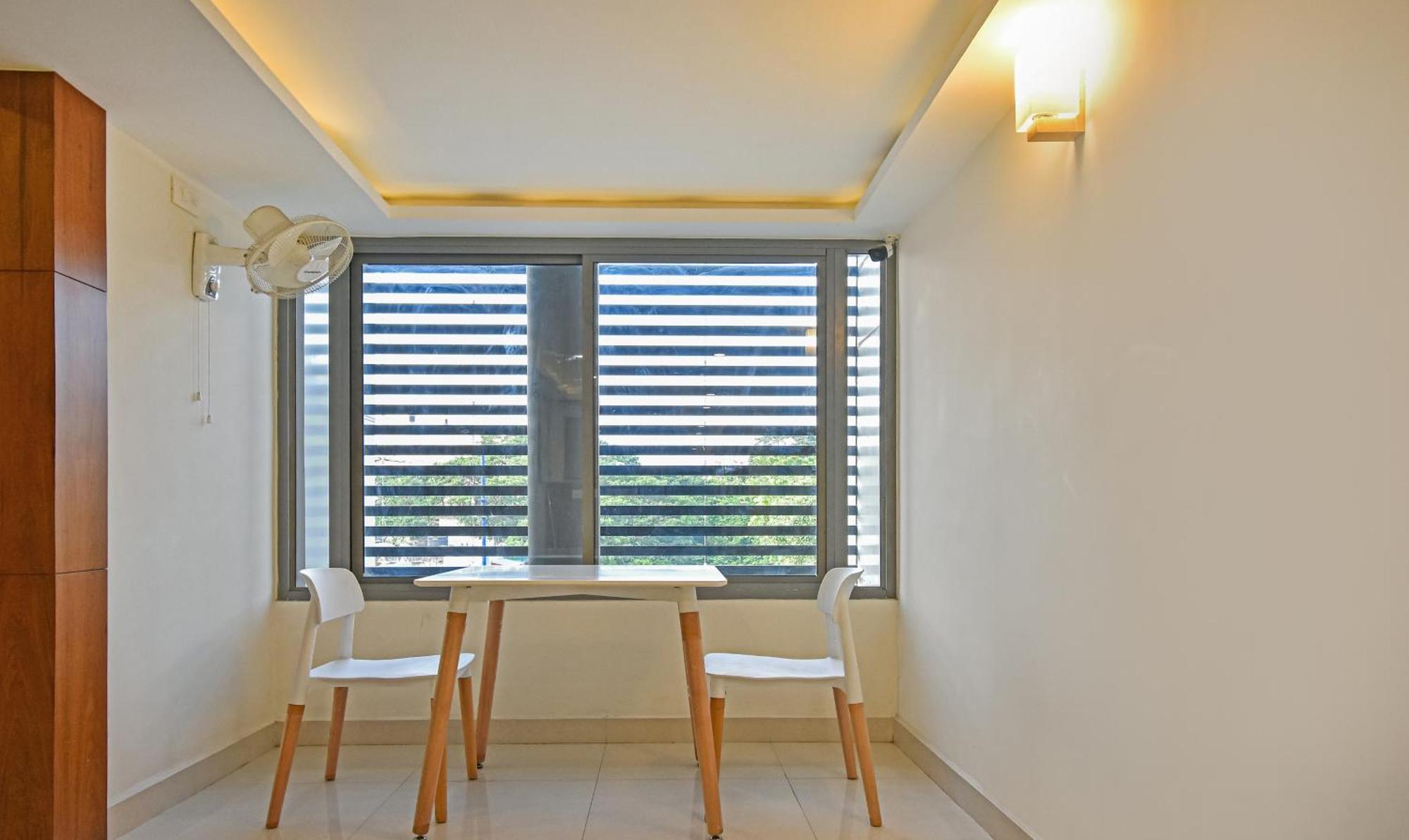 Itsy Hotels Deluxe Inn Chennai Esterno foto