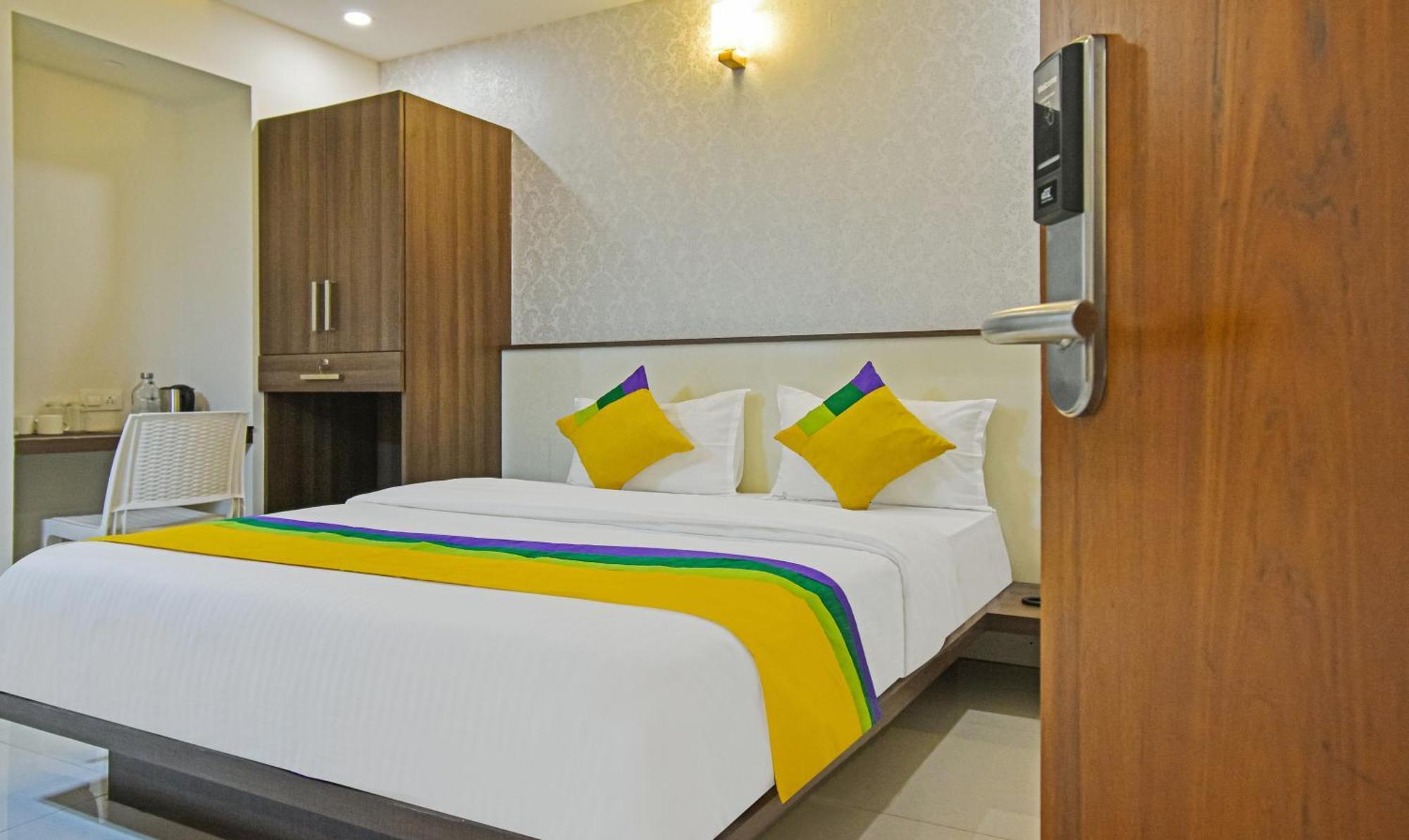 Itsy Hotels Deluxe Inn Chennai Esterno foto