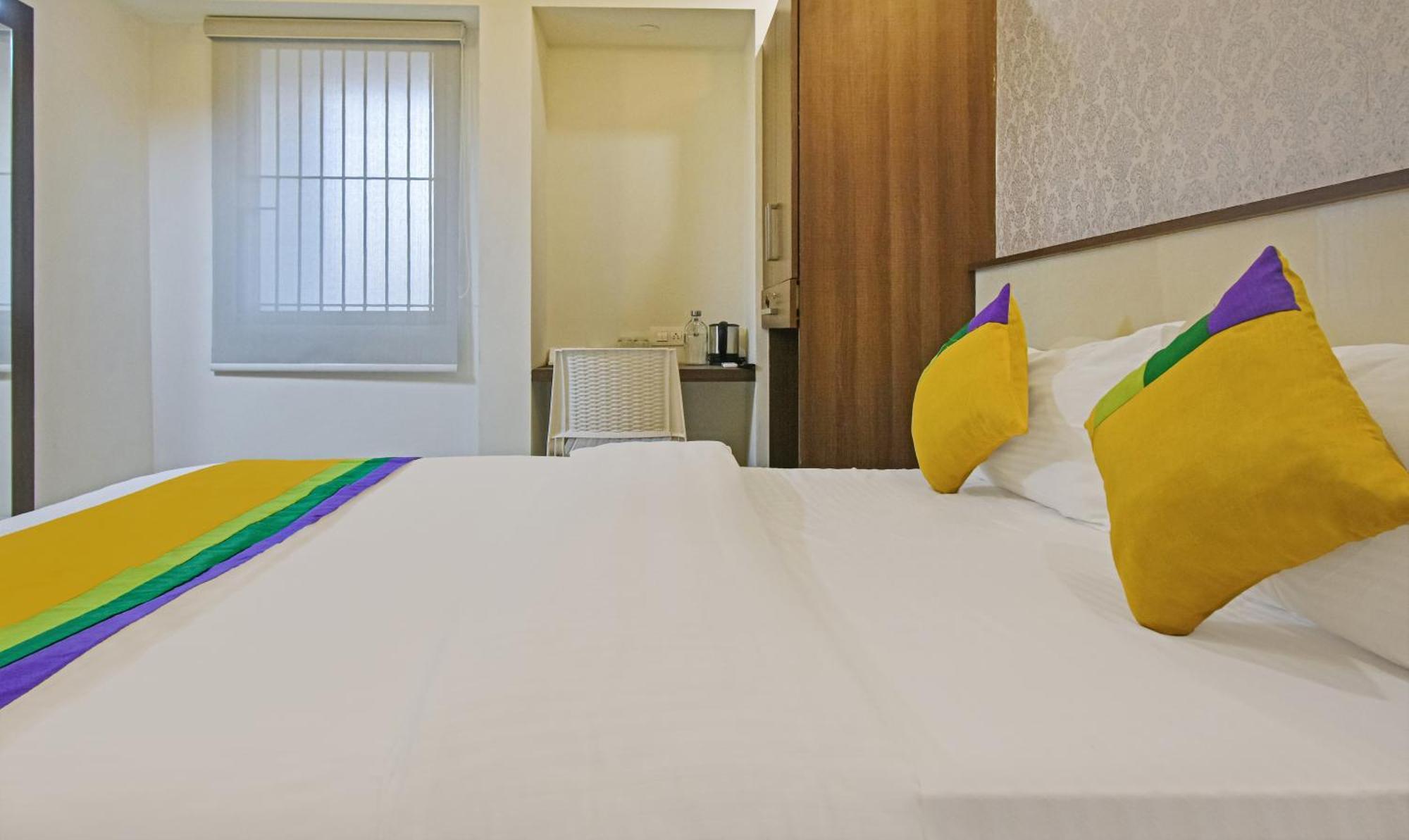 Itsy Hotels Deluxe Inn Chennai Esterno foto