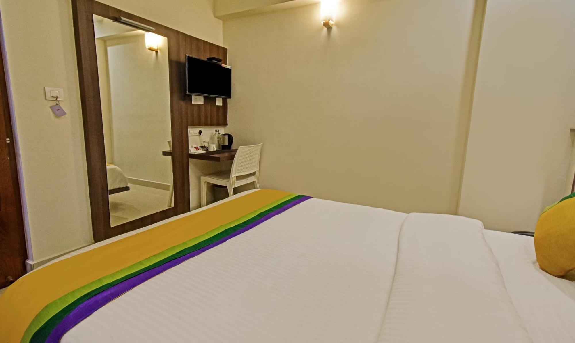 Itsy Hotels Deluxe Inn Chennai Esterno foto