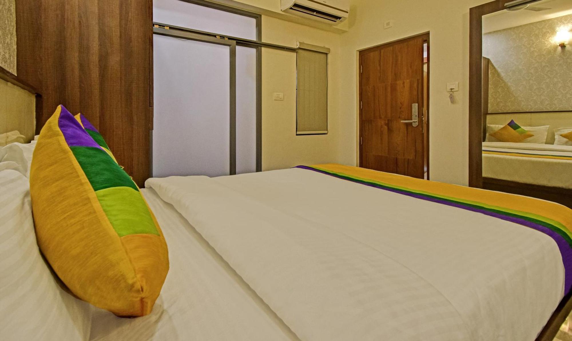Itsy Hotels Deluxe Inn Chennai Esterno foto